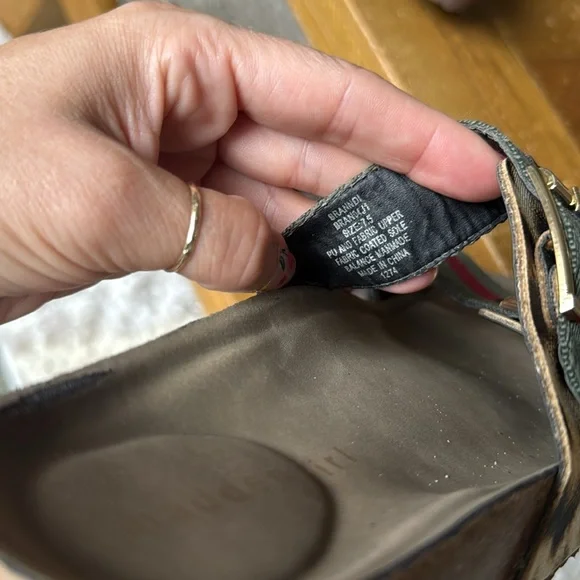 Steve Madden double buckle sandals - Picture 4 of 5